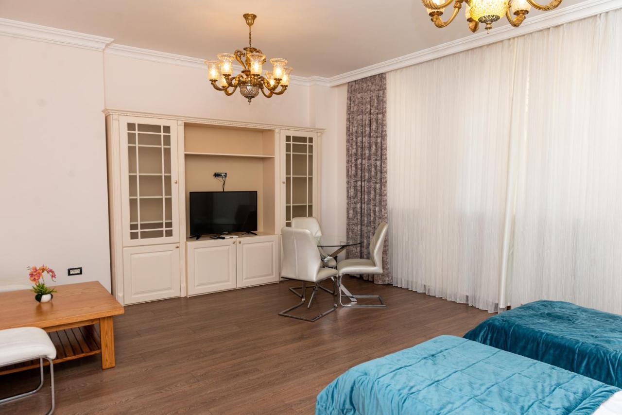 Utopia Hotel Baku Ngoại thất bức ảnh